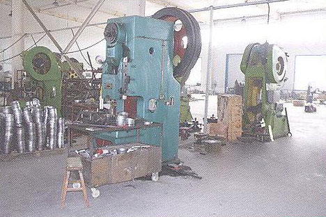 生產(chǎn)設(shè)備